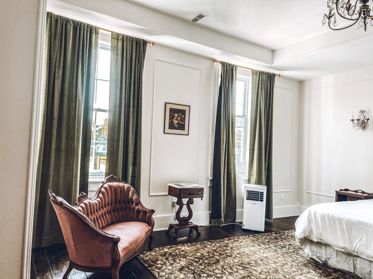 Plan a Historic Getaway - Knox Hotel